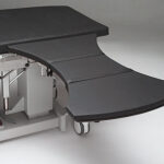 Armplank voor handchirurgie. Aanzetstuk voor aan de operatietafel.