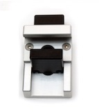 Universele railklem voor het ophangen van accessoires aan din-rail 25x10 mm in patiënten en behandel kamers.